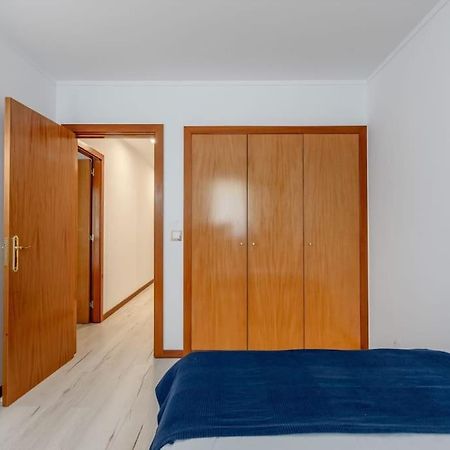 Spacious 3-Bedroom Condo In Lisbona Esterno foto
