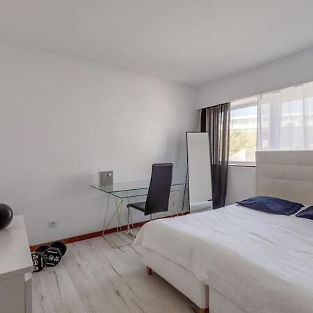 Spacious 3-Bedroom Condo In Lisbona Esterno foto