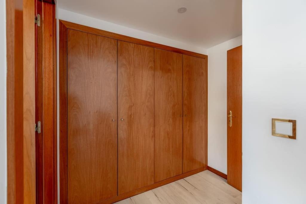 Spacious 3-Bedroom Condo In Lisbona Esterno foto