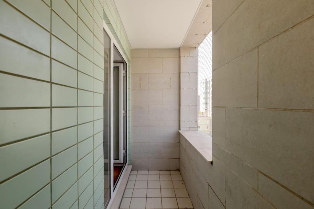 Spacious 3-Bedroom Condo In Lisbona Esterno foto